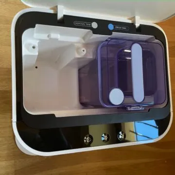 Recensione Yeedi Mop Station, il mocio robotizzato che lava e strizza da solo