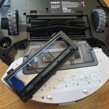 Recensione Yeedi Mop Station, il mocio robotizzato che lava e strizza da solo