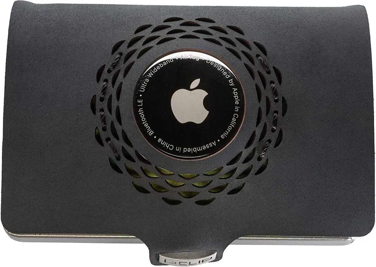 AirTag, come usarlo per tracciare oggetti preziosi e animali