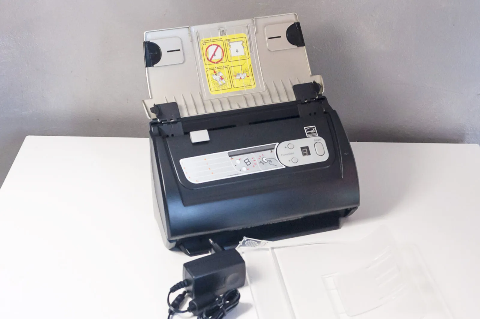 Recensione Plustek SmartOffice PS388U, lo scanner più veloce del mondo è piccolissimo Recensione Plustek SmartOffice PS388U, lo scanner più veloce del mondo è piccolissimo