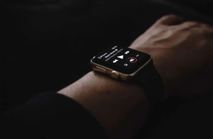 Come aggiungere musica su Apple Watch