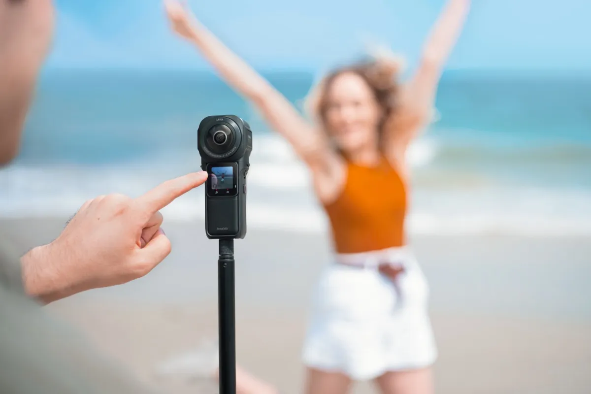 Insta 360 ONE RS 1-Inch 360 Edition è la più costosa e prestante della serie Insta 360 ONE RS 1-Inch 360 Edition è la più costosa e prestante della serie