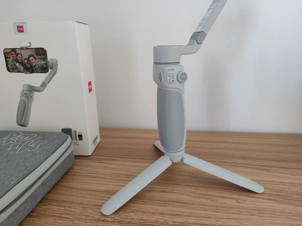 Recensione ZHIYUN Smooth Q4