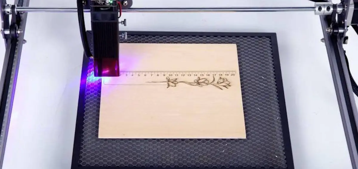 Incisore CR-Laser Falcon 10W, da Creality l’incisore professionale per tutti Incisore CR-Laser Falcon 10W, da Creality l’incisore professionale per tutti