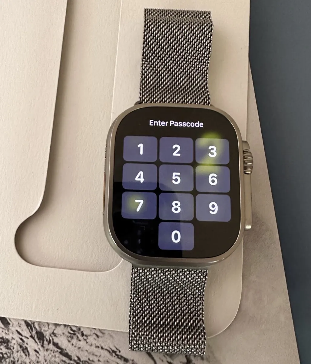 Apple Watch Ultra, un utente lo ha ricevuto prima del lancio Apple Watch Ultra, un utente lo ha ricevuto prima del lancio