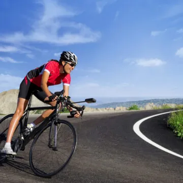 Insta360 X3, l’ action cam migliora tutto e punta ai social