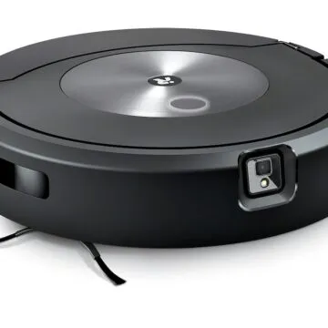 Roomba Combo j7 plus è il primo robot 2 in 1 con panno retrattile