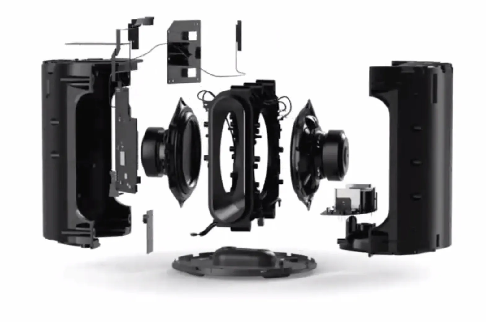 Sonos Sub Mini, il piccolo che aggiunge presenza a musica, film e videogames Sonos Sub Mini, il piccolo che aggiunge presenza a musica, film e videogames