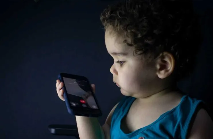 Come pulire il microfono di iPhone