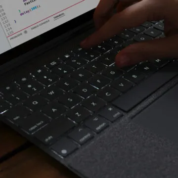 Logitech svela Combo Touch, Slim Folio e Rugged Folio per iPad 2022