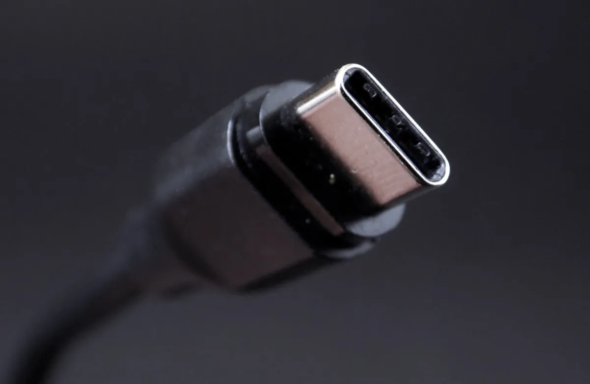 UE, approvazione finale per il caricatore unico USB-C UE, approvazione finale per il caricatore unico USB-C