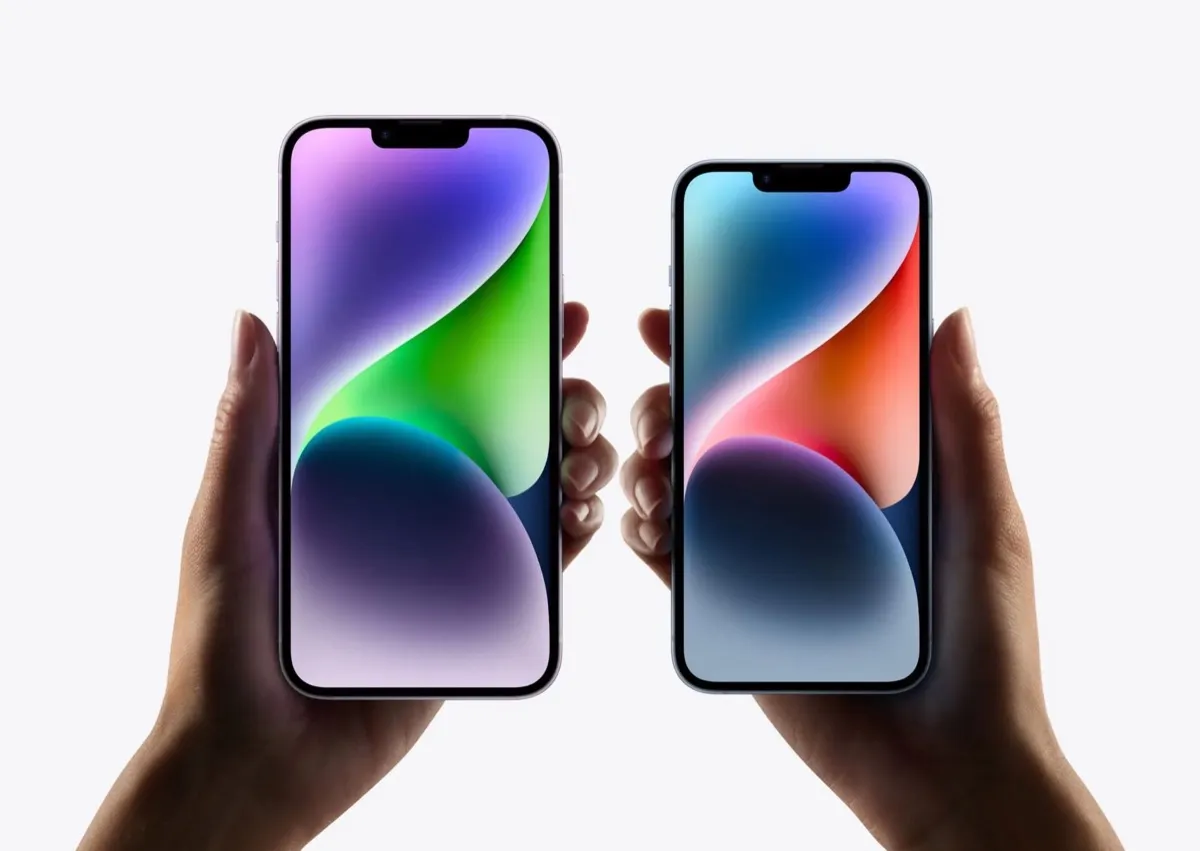 iPhone 14 Plus, Apple riduce gli ordini ai fornitori iPhone 14 Plus, Apple riduce gli ordini ai fornitori