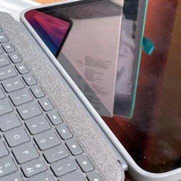 La nostra prova della Logitech Combo Touch per iPad 2022
