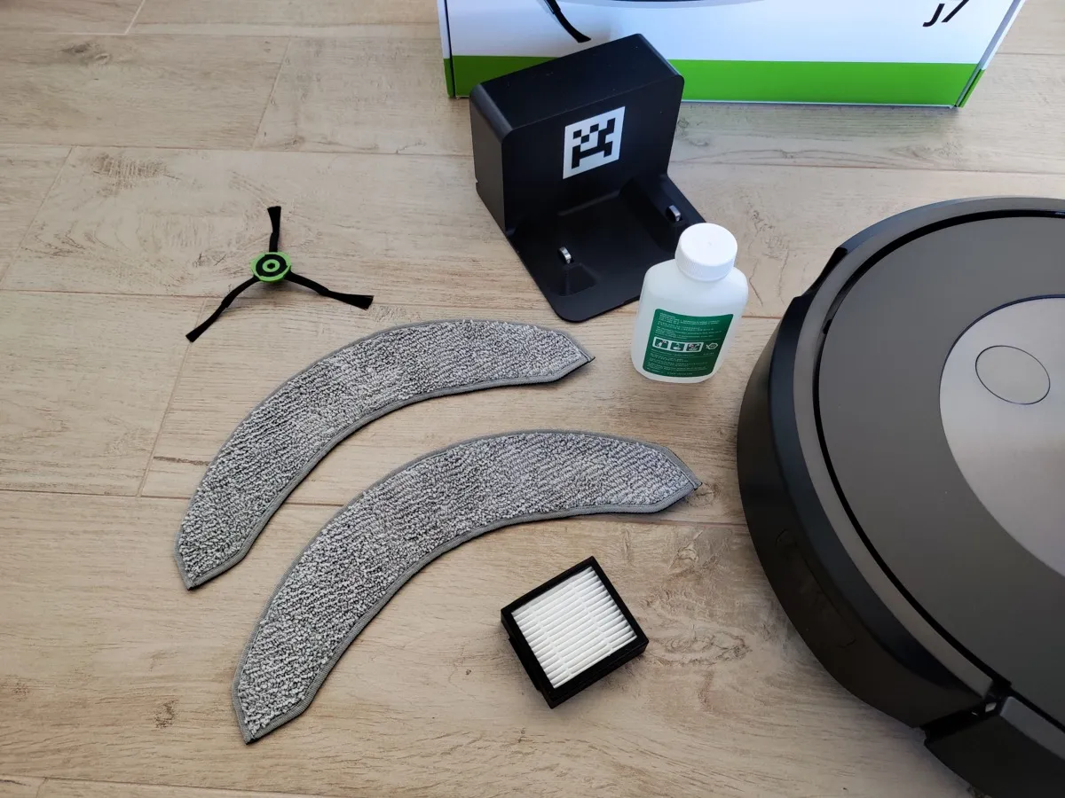 Recensione Roomba Combo j7, aspira e lava con il mocio retrattile