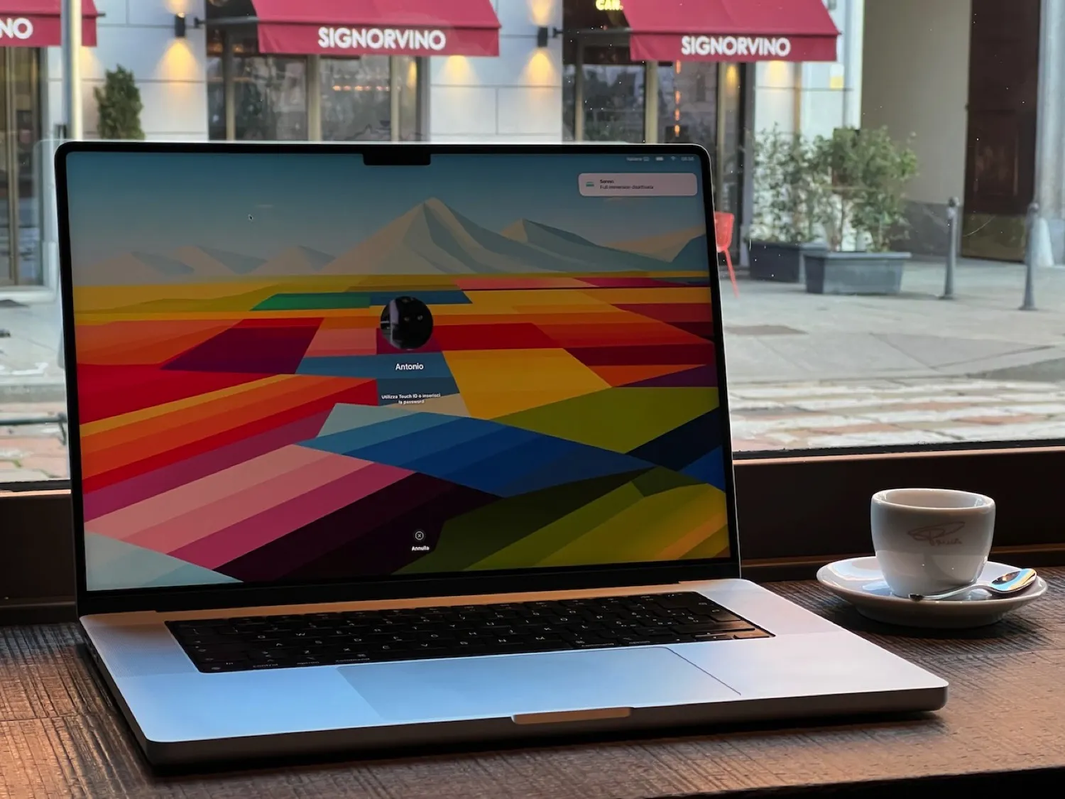 Il grande fratello è tornato, la recensione di MacBook Pro 16 M2 Pro Il grande fratello è tornato, la recensione di MacBook Pro 16 M2 Pro