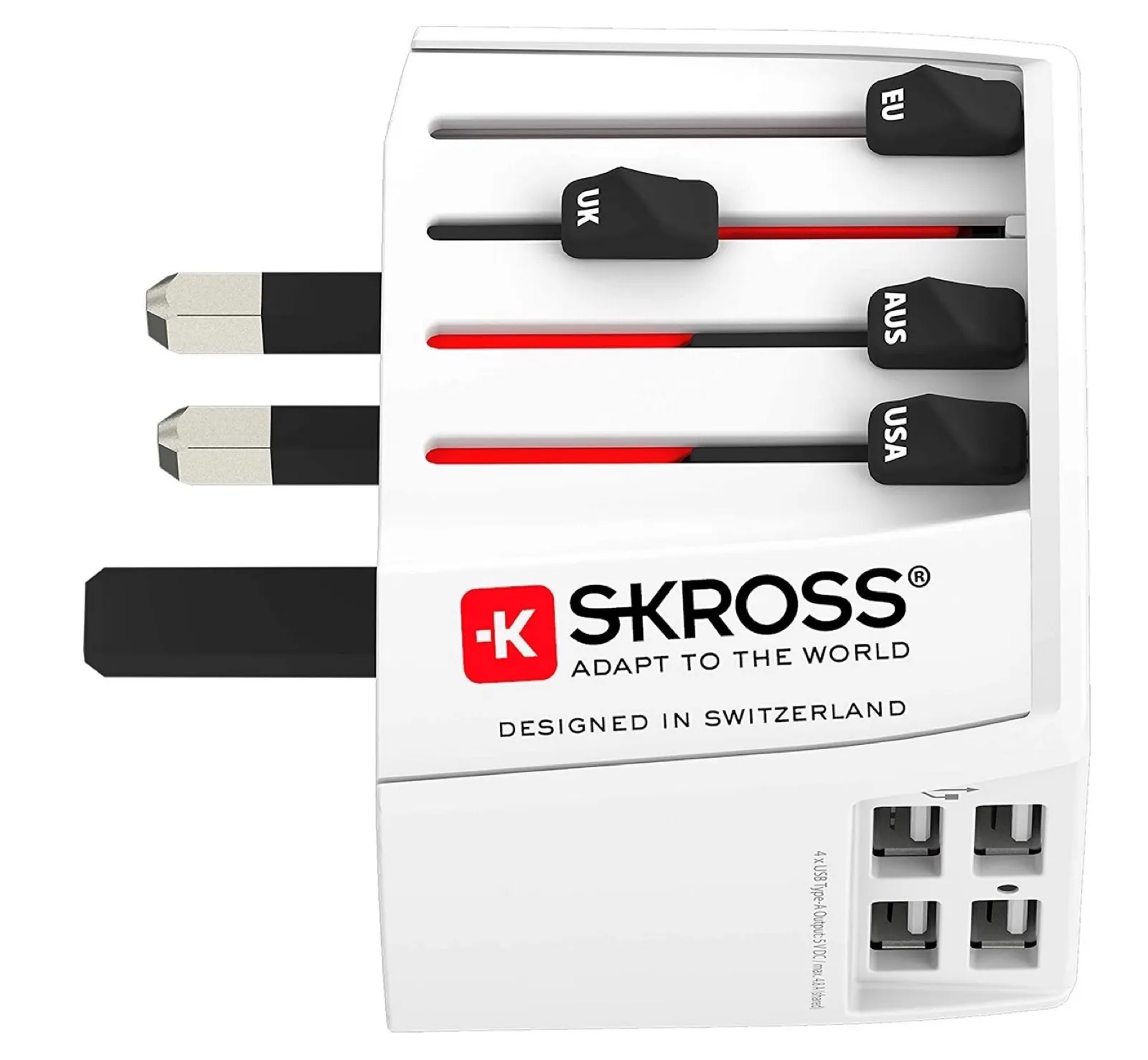 L’adattatore internazionale SKROSS con 4 USB e presa passante L’adattatore internazionale SKROSS con 4 USB e presa passante