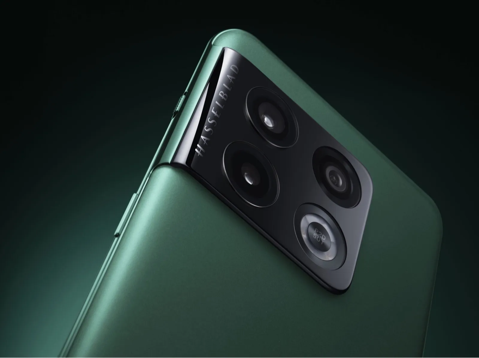 Super-prezzo OnePlus 10 Pro a 654 € invece di 1.100, sconto 41%