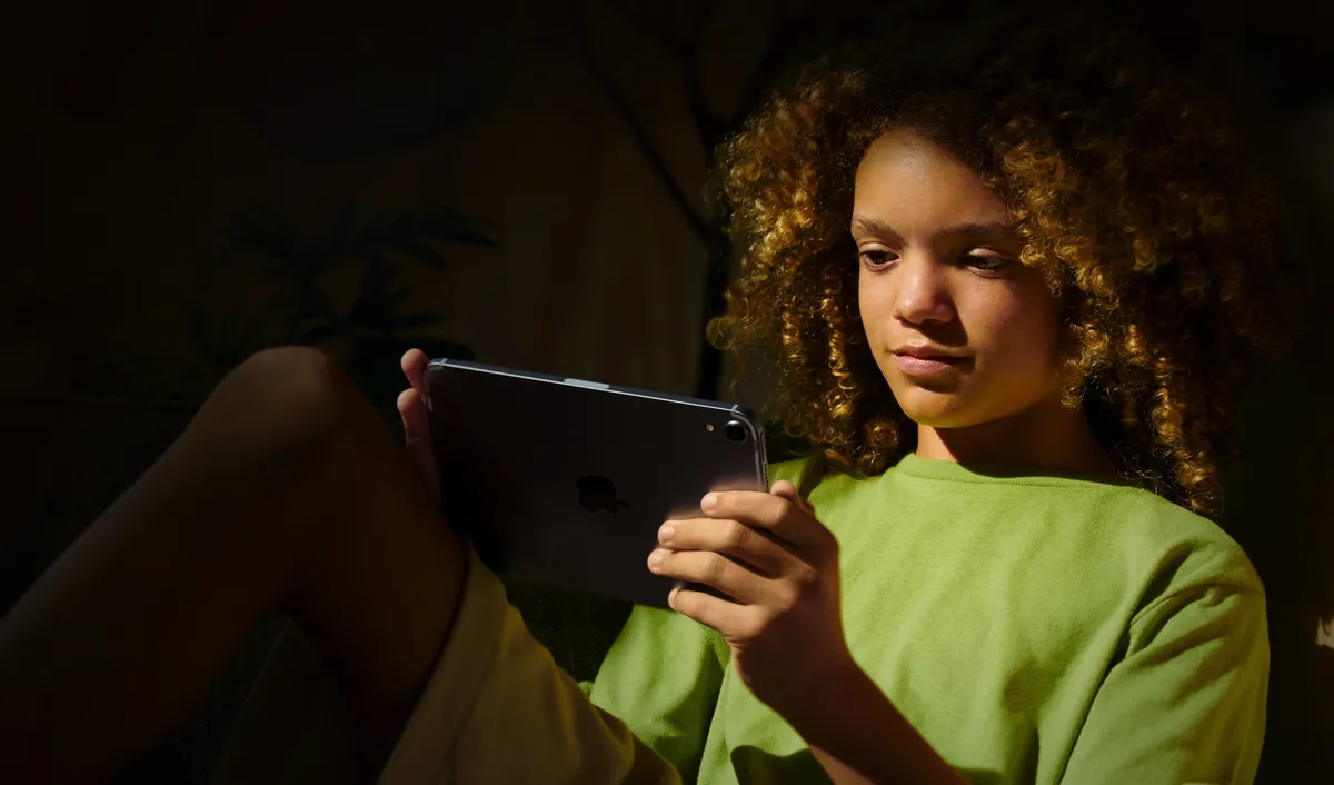 Apple spiega la sicurezza per bimbi nel Safer Internet Day Apple spiega la sicurezza per bimbi nel Safer Internet Day