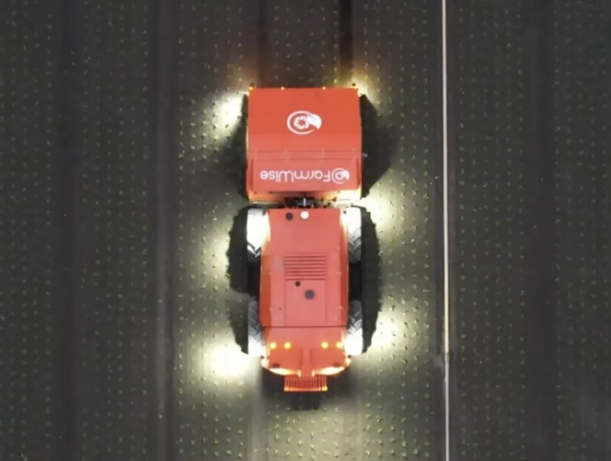 Robot AI eliminano le erbacce lasciando intatte le colture