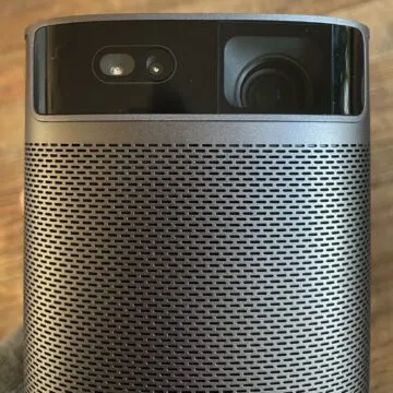 Recensione Proiettore XGIMI Mogo 2 Pro, il super versatile full HD da mettere nello zaino
