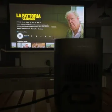 Recensione Proiettore XGIMI Mogo 2 Pro, il super versatile full HD da mettere nello zaino