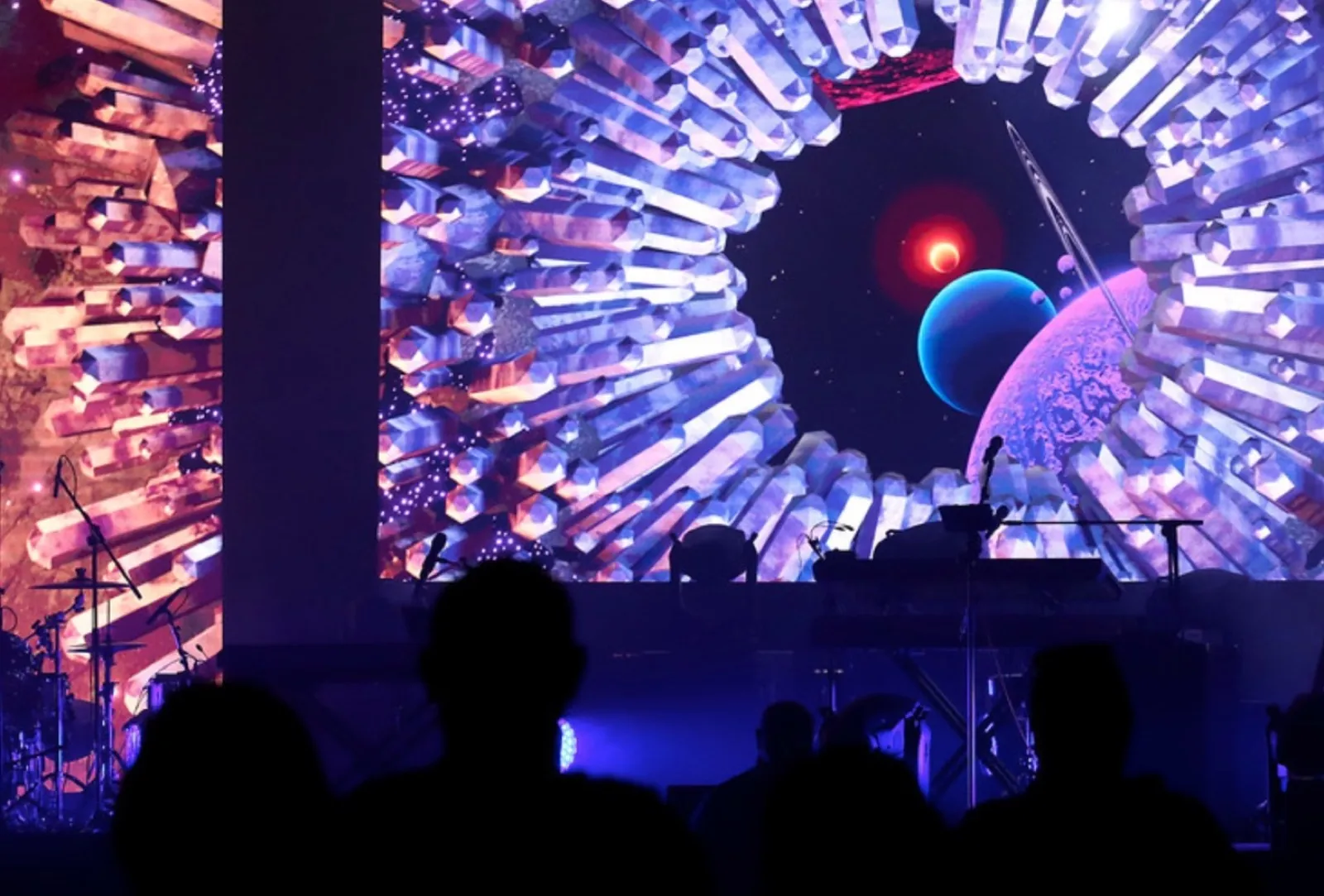 Nasce il MIR Club, luogo di incontro con artisti alla fiera dell’audio italiana Nasce il MIR Club, luogo di incontro con artisti alla fiera dell’audio italiana