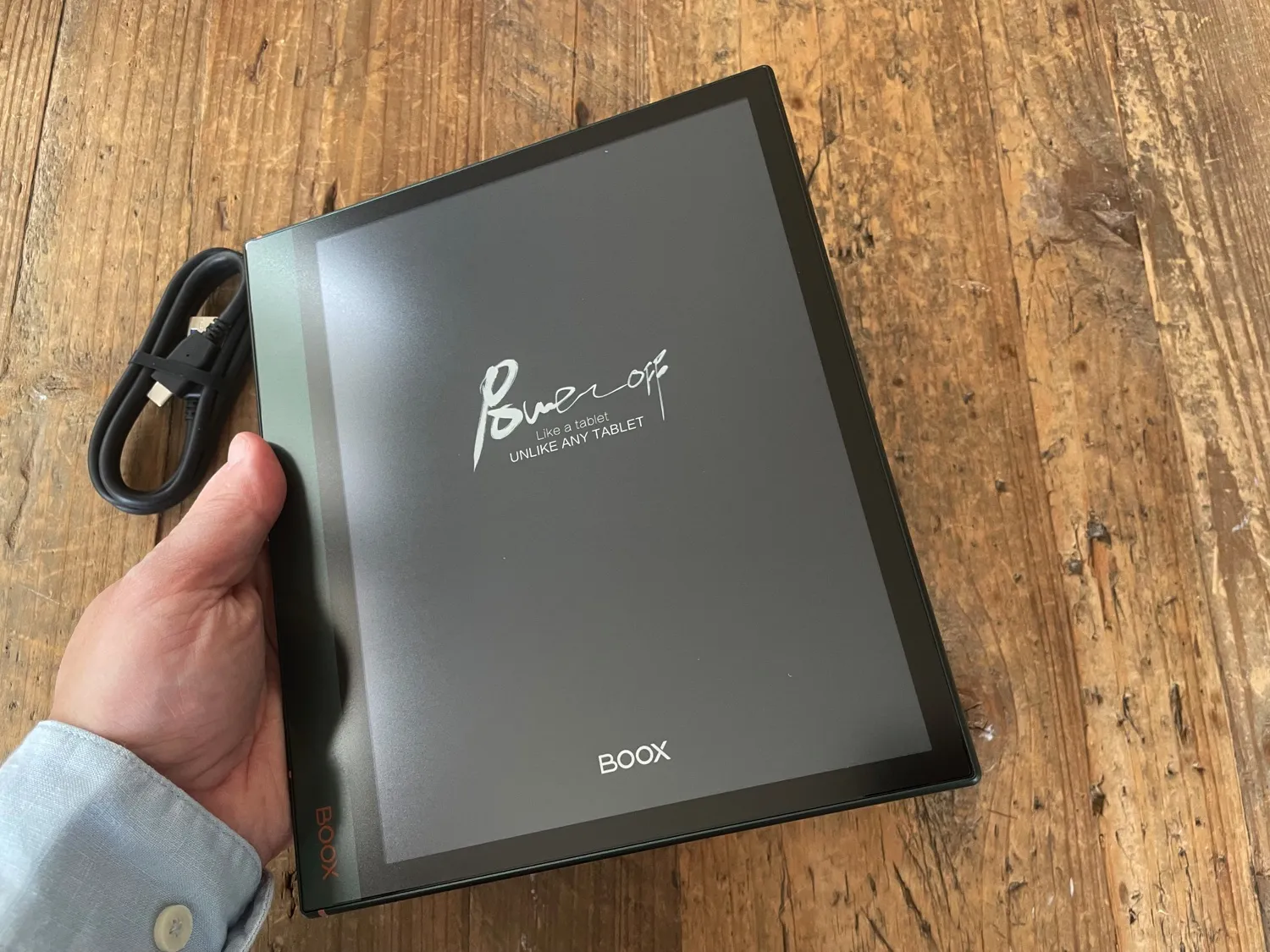 Recensione Onyx Boox Note Air2 Plus: il tablet E Ink per la produttività Recensione Onyx Boox Note Air2 Plus: il tablet E Ink per la produttività
