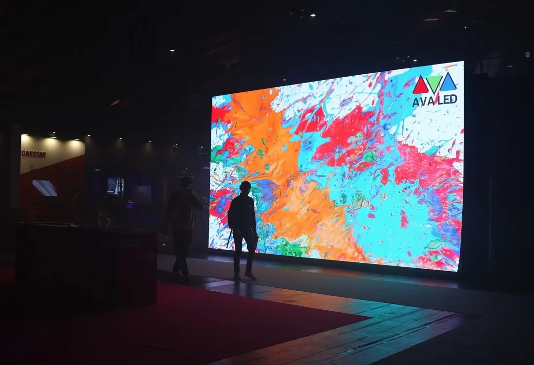 Ultimo giorno a MIRTECH 2023: in giro per gli stand