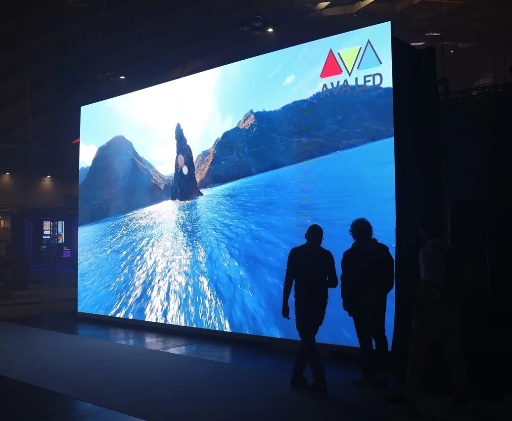 Ultimo giorno a MIRTECH 2023: in giro per gli stand