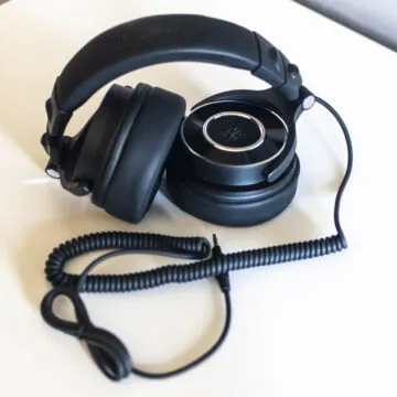 Recensione OneOdio Monitor 60, cuffie a filo ad alta risoluzione per lo studio (o per utenti esigenti)