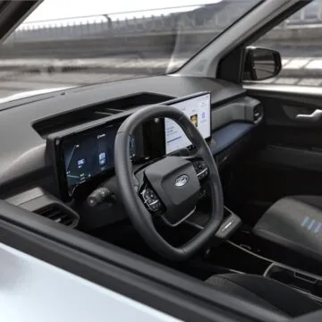 Ford ha presentato E-Tourneo Courier 100% elettrico