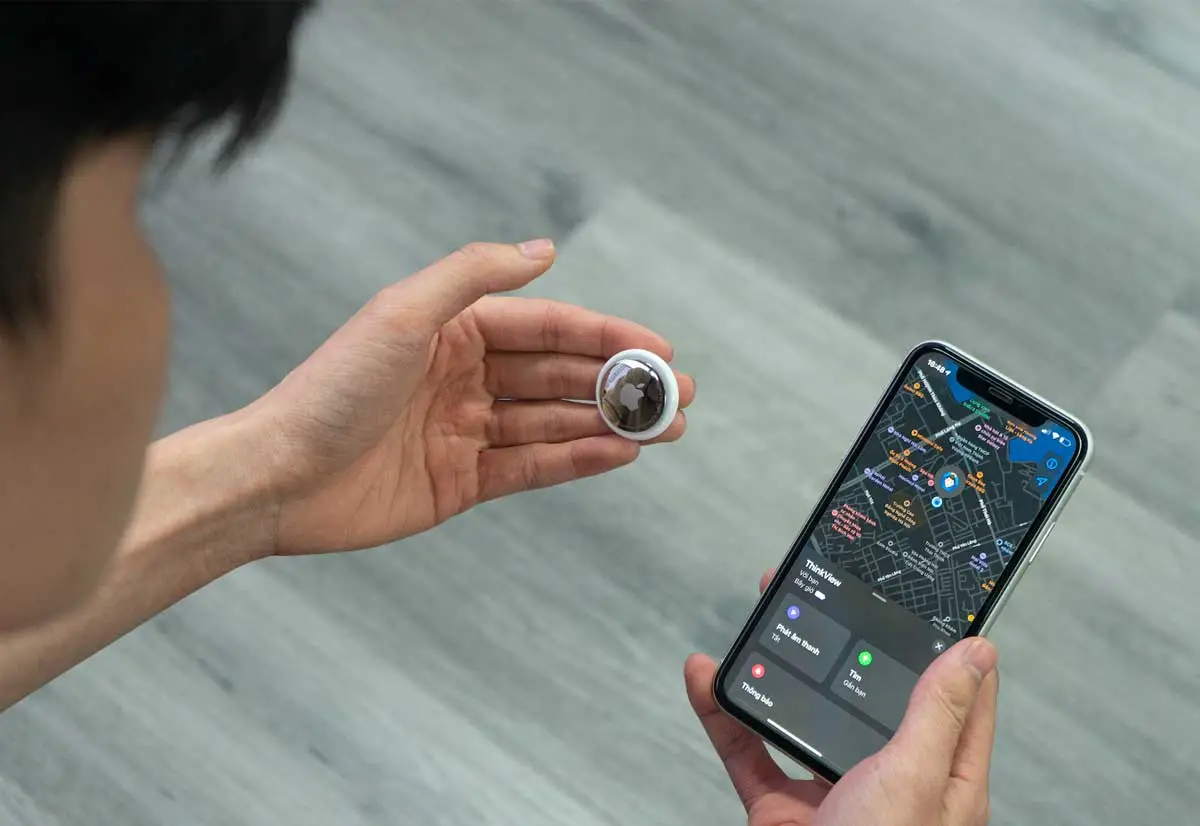 Polizia New York invita a usare AirTag per scoraggiare i furti d'auto Polizia New York invita a usare AirTag per scoraggiare i furti d'auto