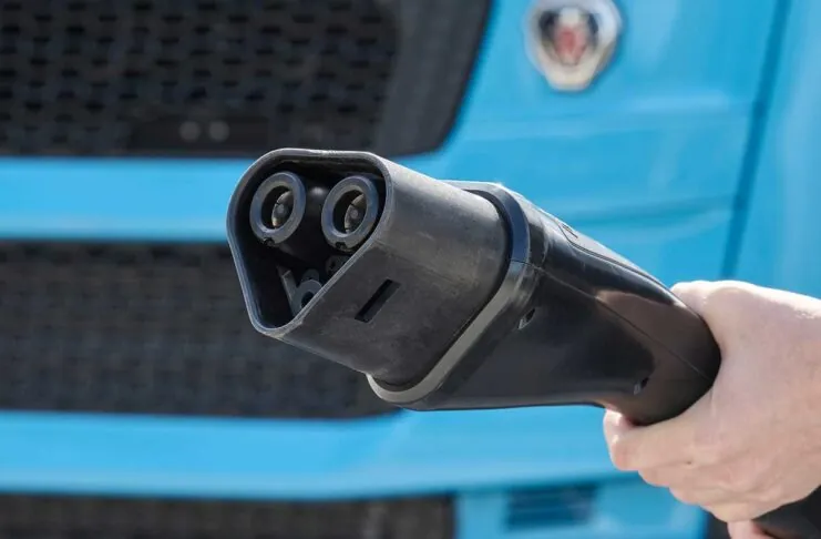 ABB E-mobility e Scania, completato test del Megawatt Charging System