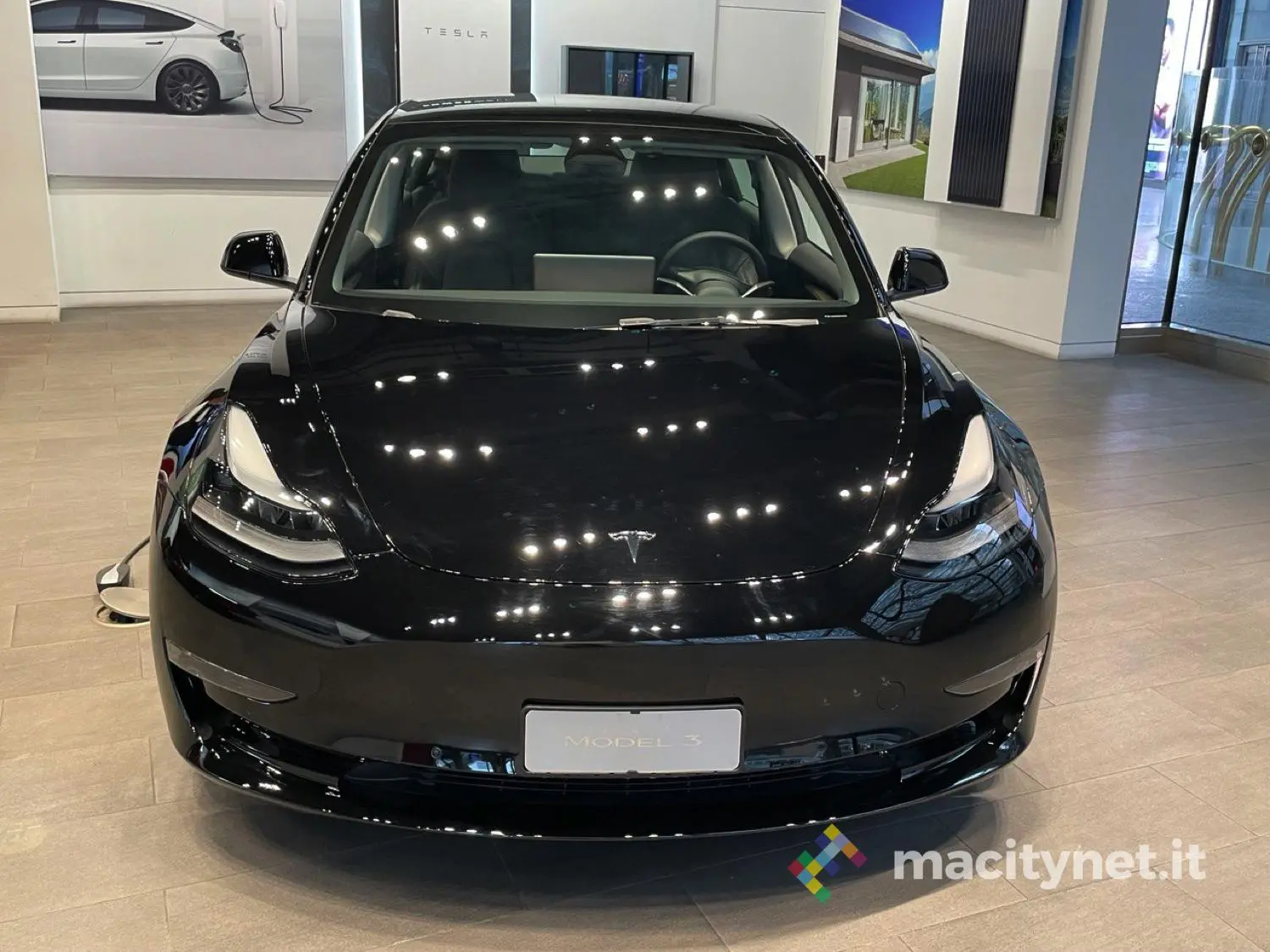 Tesla daniele macity milano 16