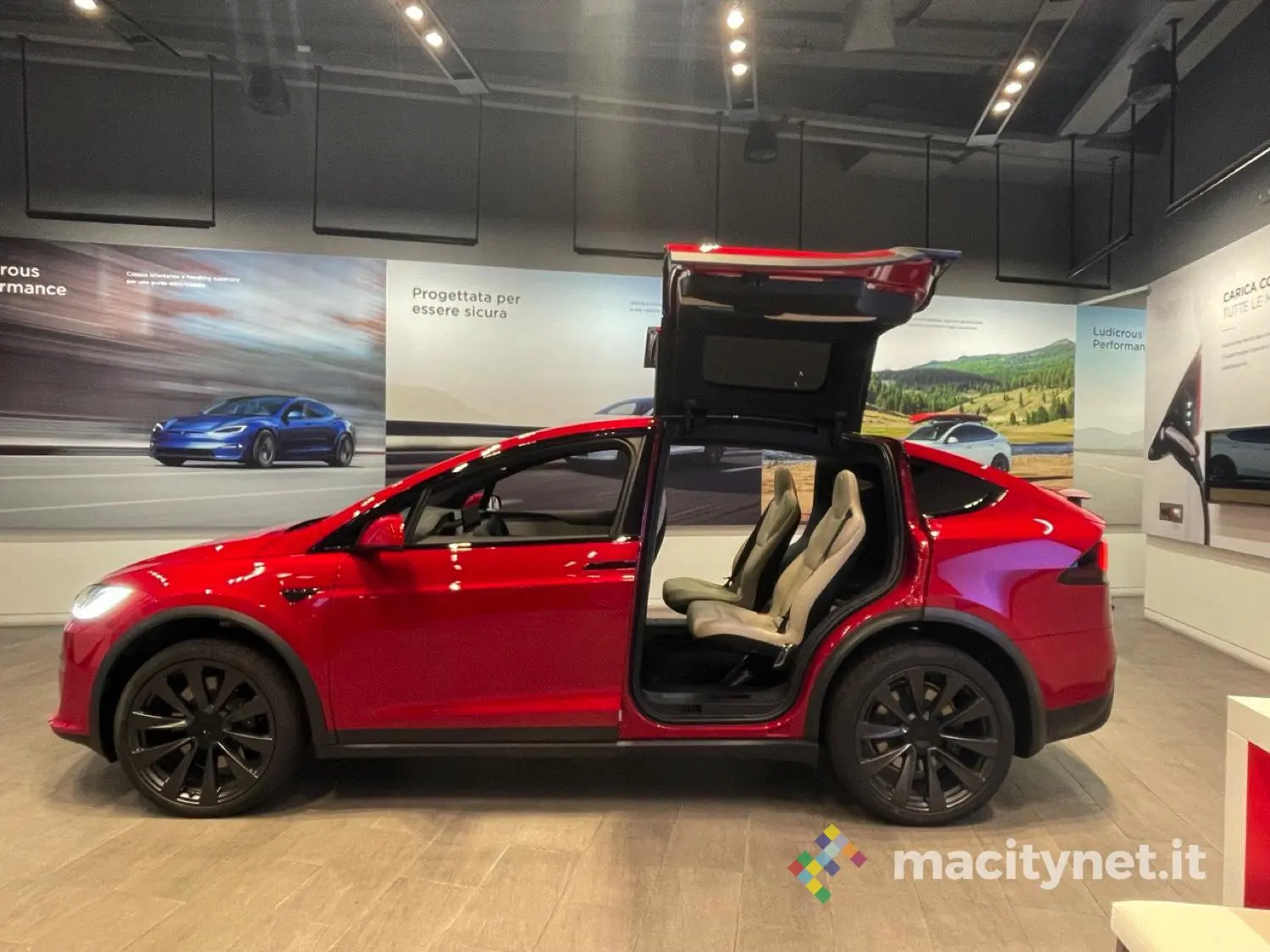 Tesla daniele macity milano 3