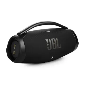 Gli speaker JBL Boombox 3 e JBL Charge 5 disponibili in versione Wi-Fi