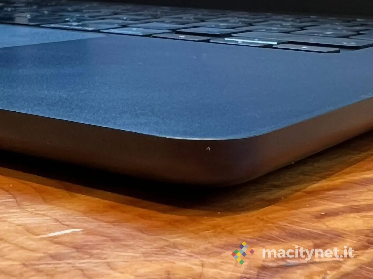 MacBook air 15 m2 2023 foto dini 5 MacBook air 15 m2 2023 foto dini 5