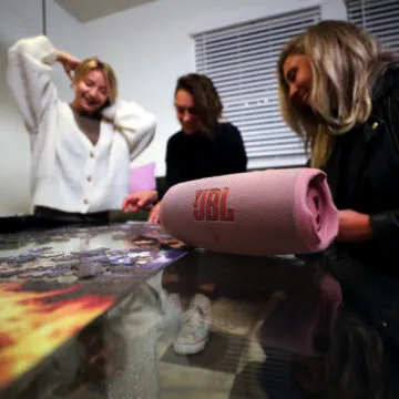 Da JBL speaker portatili e auricolari per la colonna sonora dell’estate