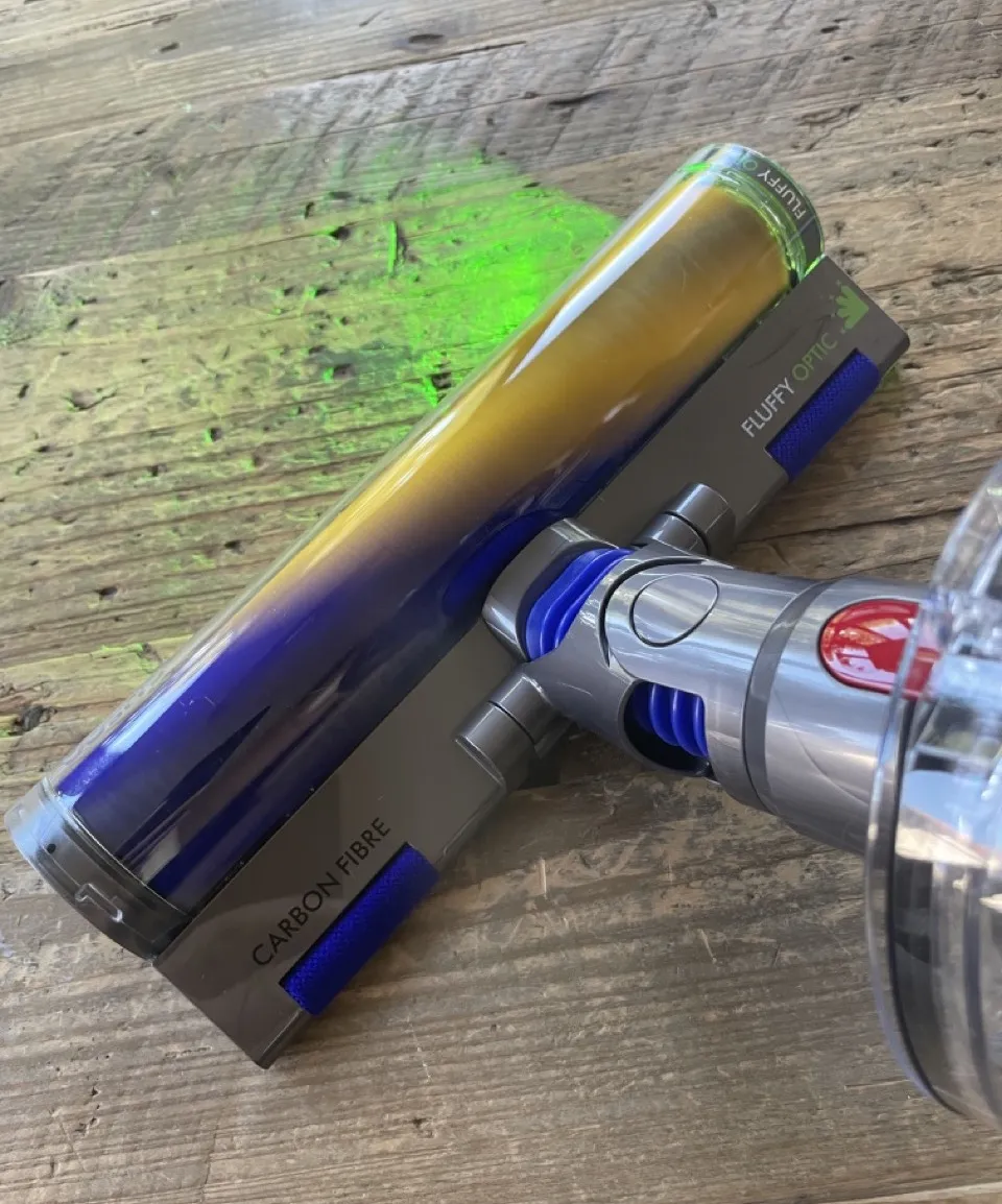 Dyson Submarine: ora il Dyson lava anche il pavimento Dyson Submarine: ora il Dyson lava anche il pavimento