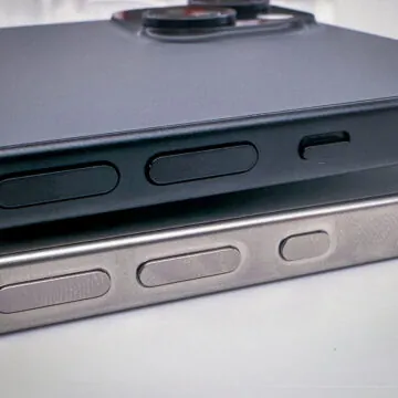 Sono arrivati gli iPhone 15 e 15 Pro, primo contatto