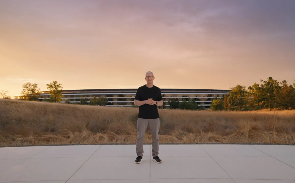 Il bicchiere mezzo pieno o mezzo vuoto di iPhone 15 Il bicchiere mezzo pieno o mezzo vuoto di iPhone 15