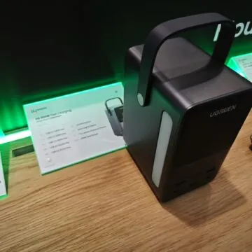 Ugreen GaN Nexode da 100 W, super carica e Magsafe compattissimi