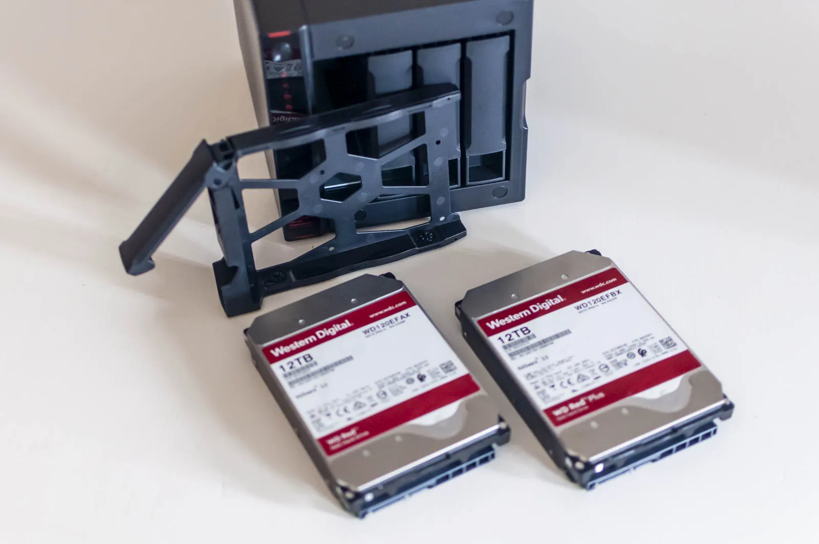 Recensione DAS Asustor Xpanstor 4 con Mac, Backup ed espansione modulabili