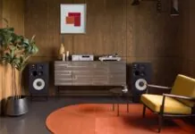 JBL Classic svela amplificatore, lettore CD, giradischi e media player