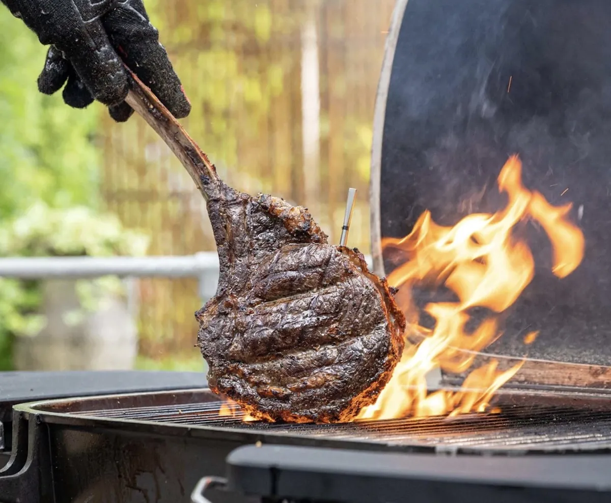 MEATER 2 Plus raddoppia le prestazioni del termometro per la cottura perfetta