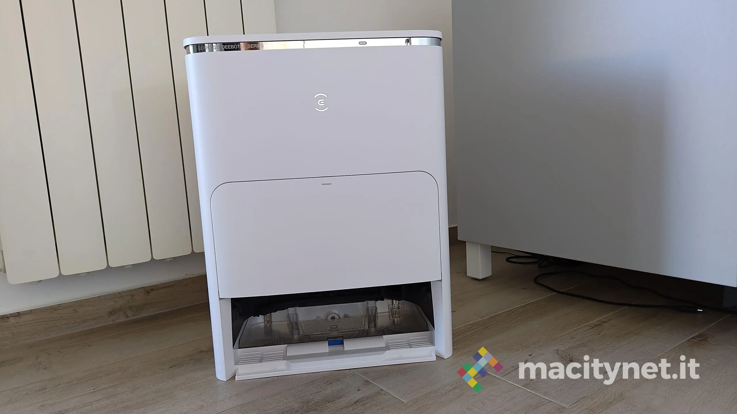 Recensione Ecovacs Deebot X2 Omni, il robot per la pulizia completa in casa Recensione Ecovacs Deebot X2 Omni, il robot per la pulizia completa in casa