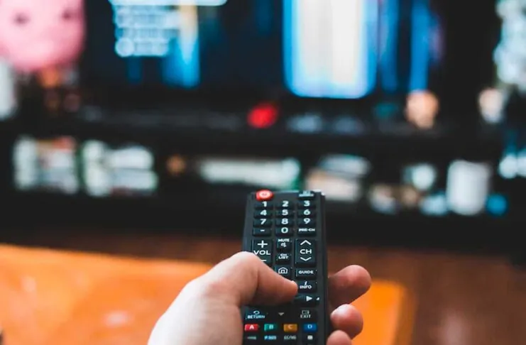 AGCOM, obbligo telecomando con i numeri per le TV