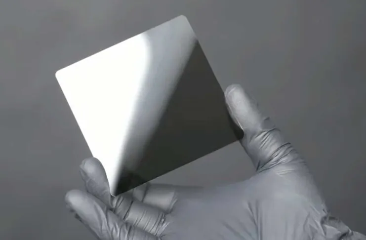 Cerabryte, 10.000 TB nel palmo di una mano