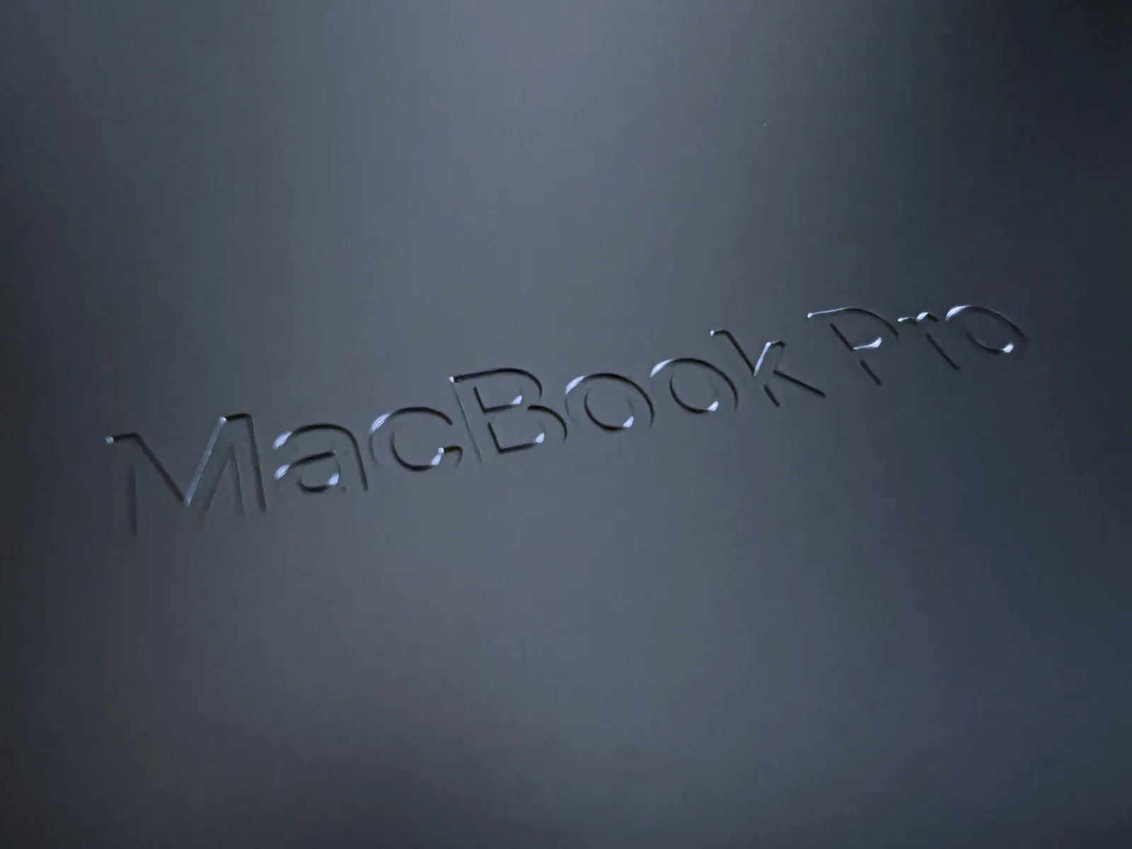 Recensione MacBook Pro 14 con M3 Pro, portabilità e freshezza palpabili in un equilibrio incredibile Recensione MacBook Pro 14 con M3 Pro, portabilità e freshezza palpabili in un equilibrio incredibile