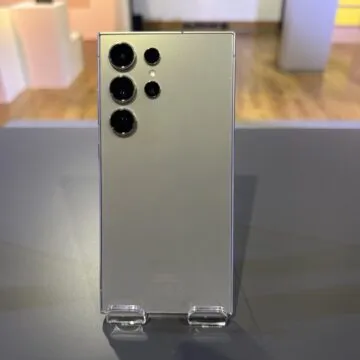 Samsung S24 si svela con tutte le sue capacità AI